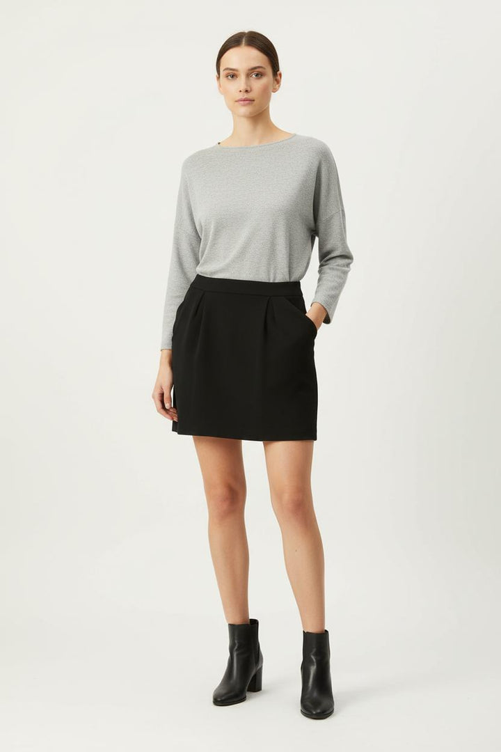 Jupe Courte Noire - Taille M/38 de la marque ba&sh | PARAD83930 - Vendu par Paradigme - Image 1
