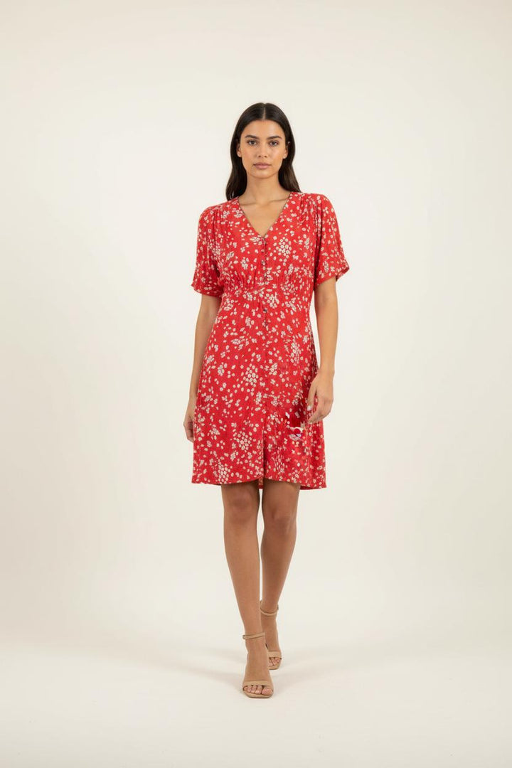 Robe Fleurie Rouge et Blanche - Taille S/36 de la marque One Step | PARAD83983 - Vendu par Paradigme - Image 1