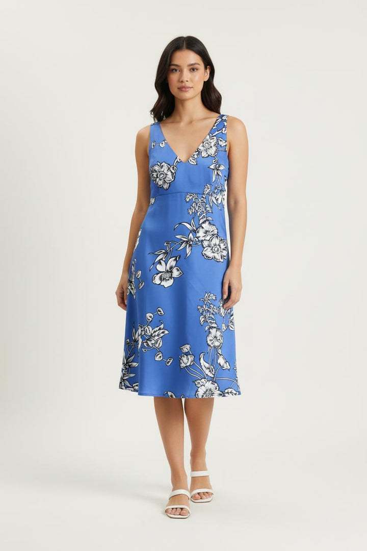 Robe courte Fleurie Bleue et Blanche - Taille S/36 de la marque Maison 123 | PARAD84039 - Vendu par Paradigme - Image 1
