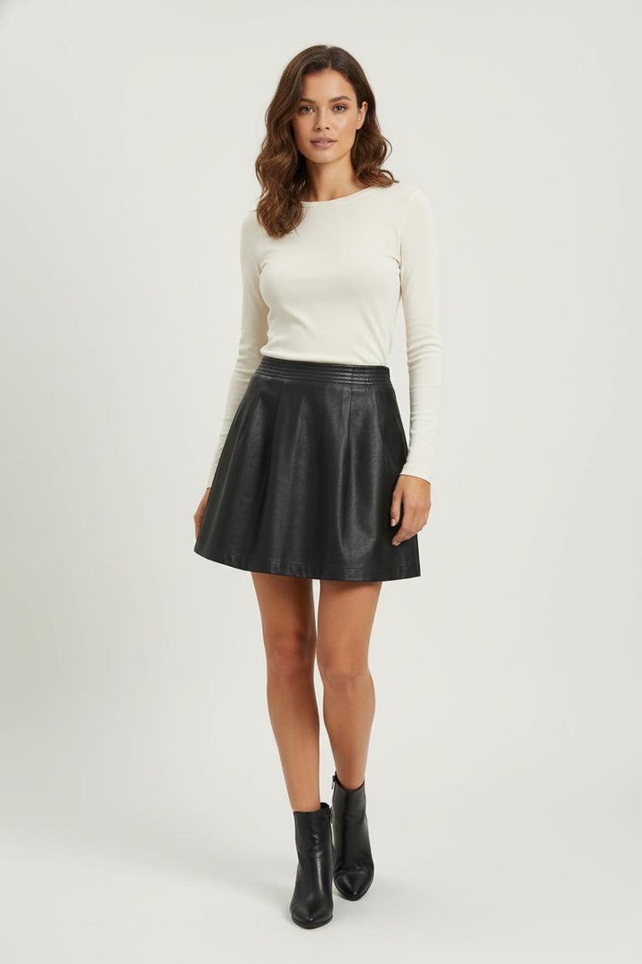 Jupe Courte Noire - Taille L/40 de la marque Comptoir des Cotonniers | PARAD84230 - Vendu par Paradigme - Image 1