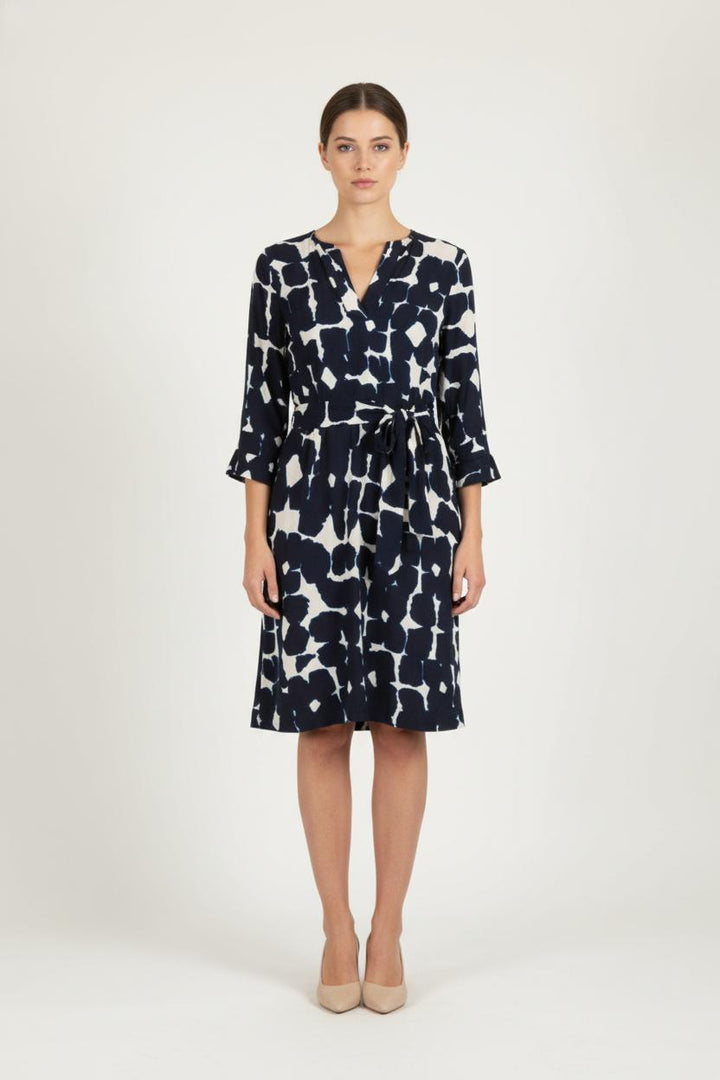 Robe Imprimée Bleue et Blanche - Taille XS/34 de la marque La Fée Maraboutée | PARAD84242 - Vendu par Paradigme - Image 1
