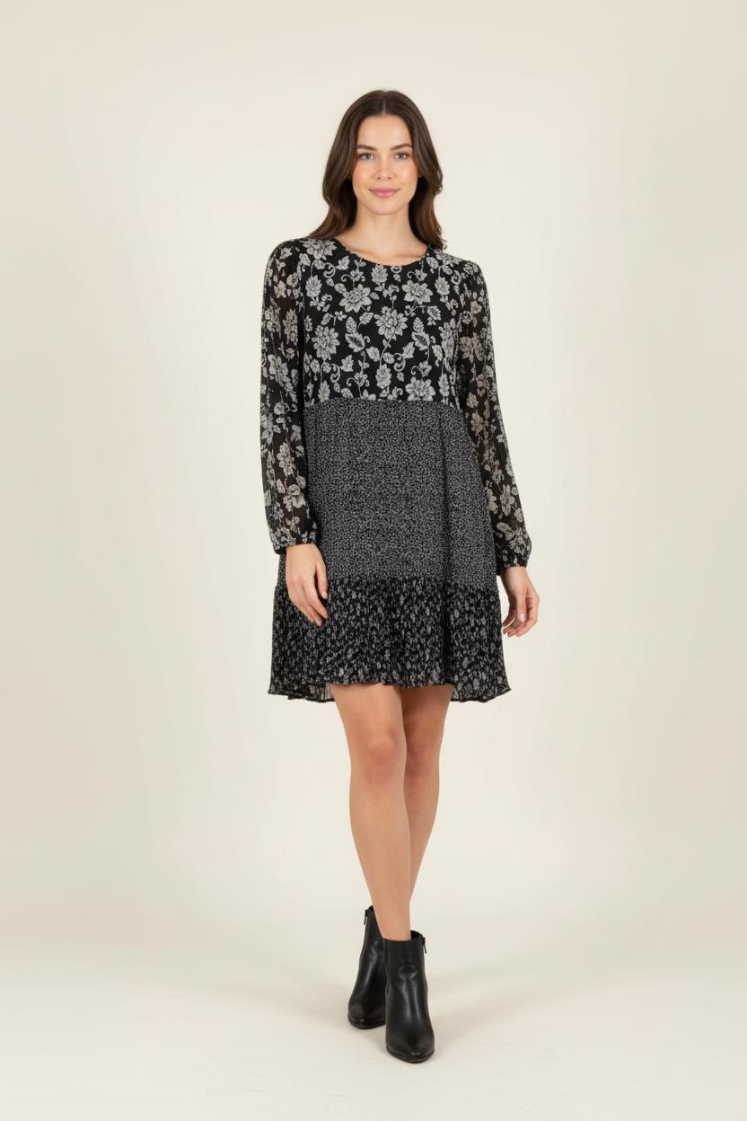 Robe Fleurie Noire et Blanche - Taille L/40 de la marque Sézane | PARAD84532 - Vendu par Paradigme - Image 1