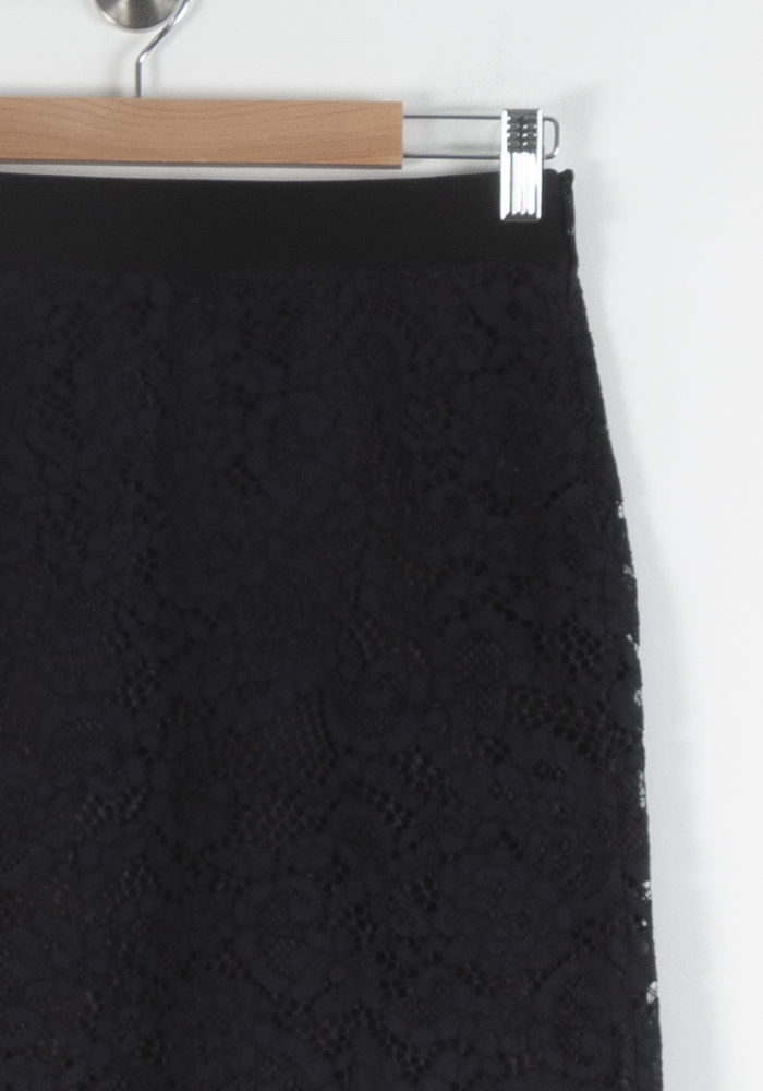Jupe Dentelle Noire - Taille S/36 de la marque Claudie Pierlot | PARAD84581 - Vendu par Paradigme - Image 3