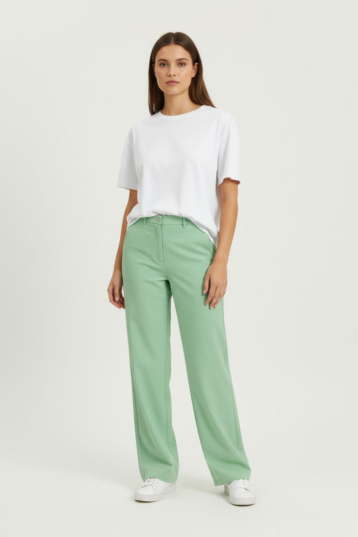 Pantalon Vert - Taille XS/34 de la marque American Vintage | PARAD84733 - Vendu par Paradigme - Image 1