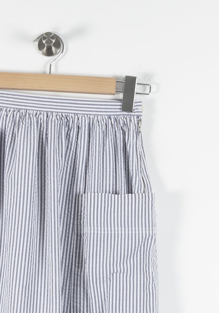 Jupe Midi Rayée Blanche et Bleue - Taille XS/34 de la marque Comptoir des Cotonniers | PARAD84834 - Vendu par Paradigme - Image 3