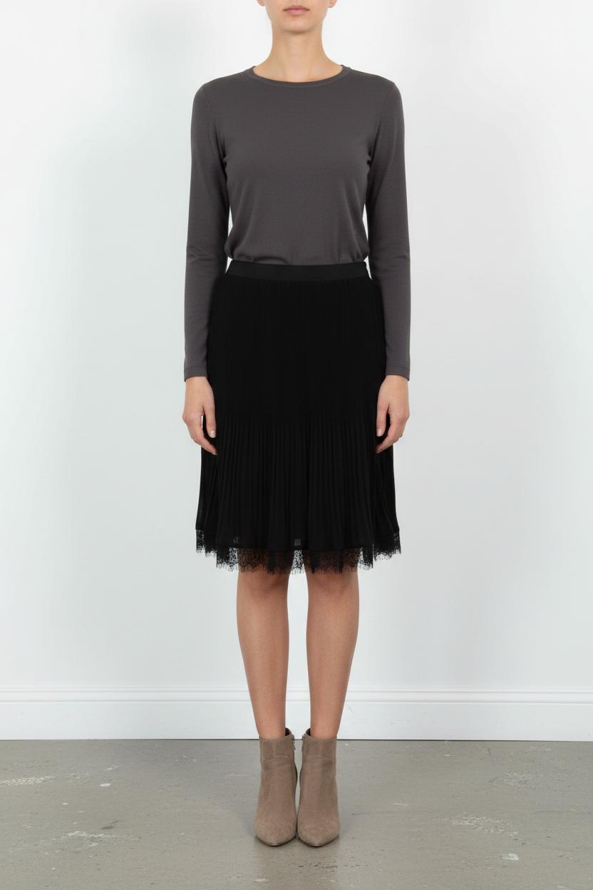 Jupe Plissée Noire - Taille M/38 de la marque Comptoir des Cotonniers | PARAD85427 - Vendu par Paradigme - Image 1