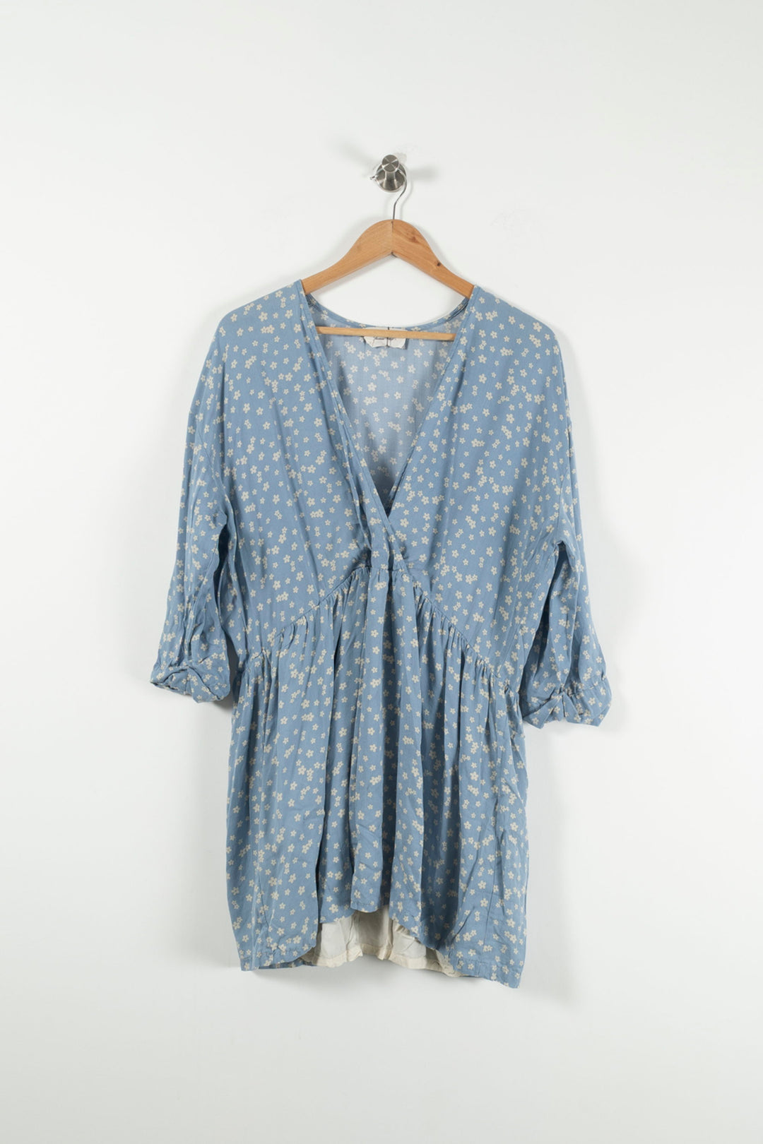 Robe Fleurie Bleue - Taille M/38 de la marque American Vintage | PARAD85567 - Vendu par Paradigme - Image 2