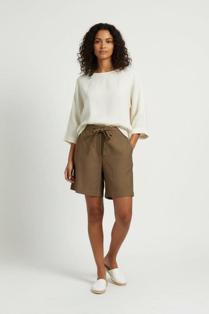 Short Taille Haute Marron - Taille XXXL/46 de la marque Aigle | PARAD85683 - Vendu par Paradigme - Image 1