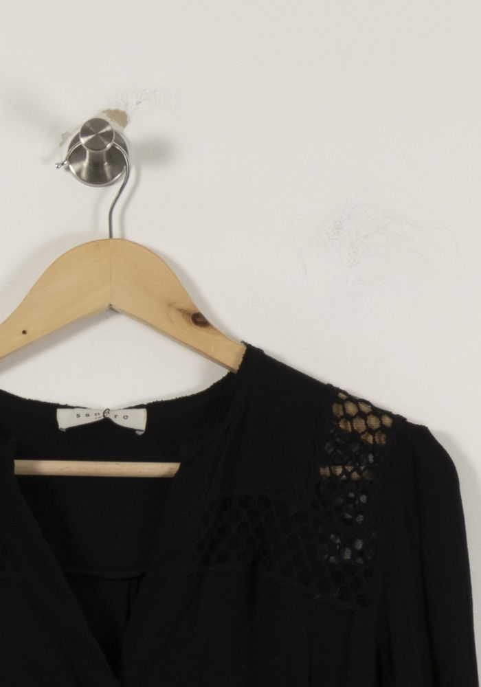 Blouse Noire - Taille M/38 de la marque Sandro | PARAD85785 - Vendu par Paradigme - Image 3