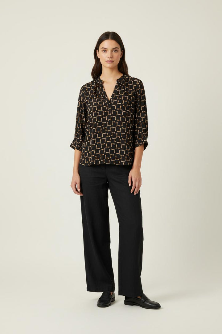 Blouse Noire et Beige - Taille L/40 de la marque La Fée Maraboutée | PARAD86237 - Vendu par Paradigme - Image 1