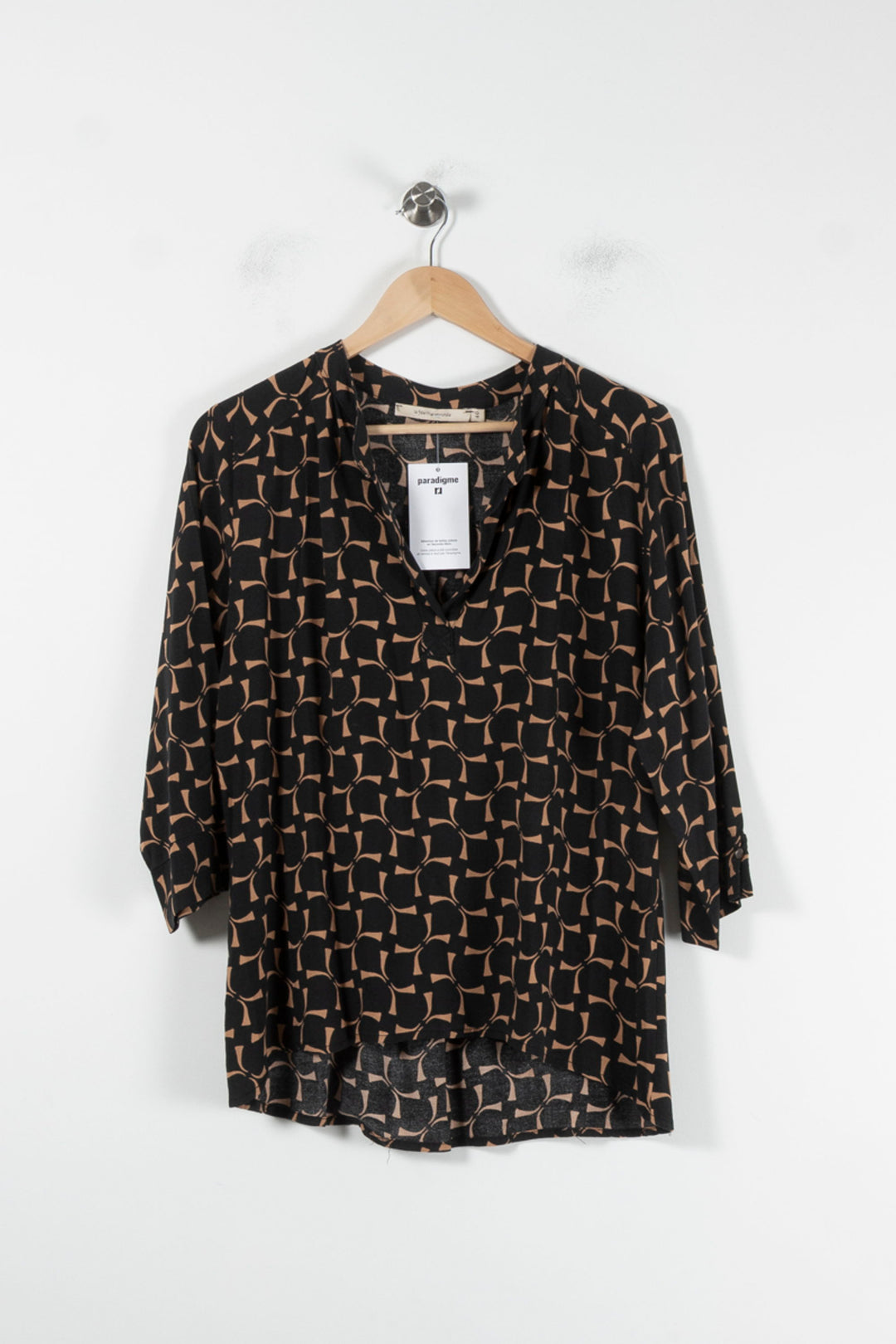 Blouse Noire et Beige - Taille L/40 de la marque La Fée Maraboutée | PARAD86237 - Vendu par Paradigme - Image 2