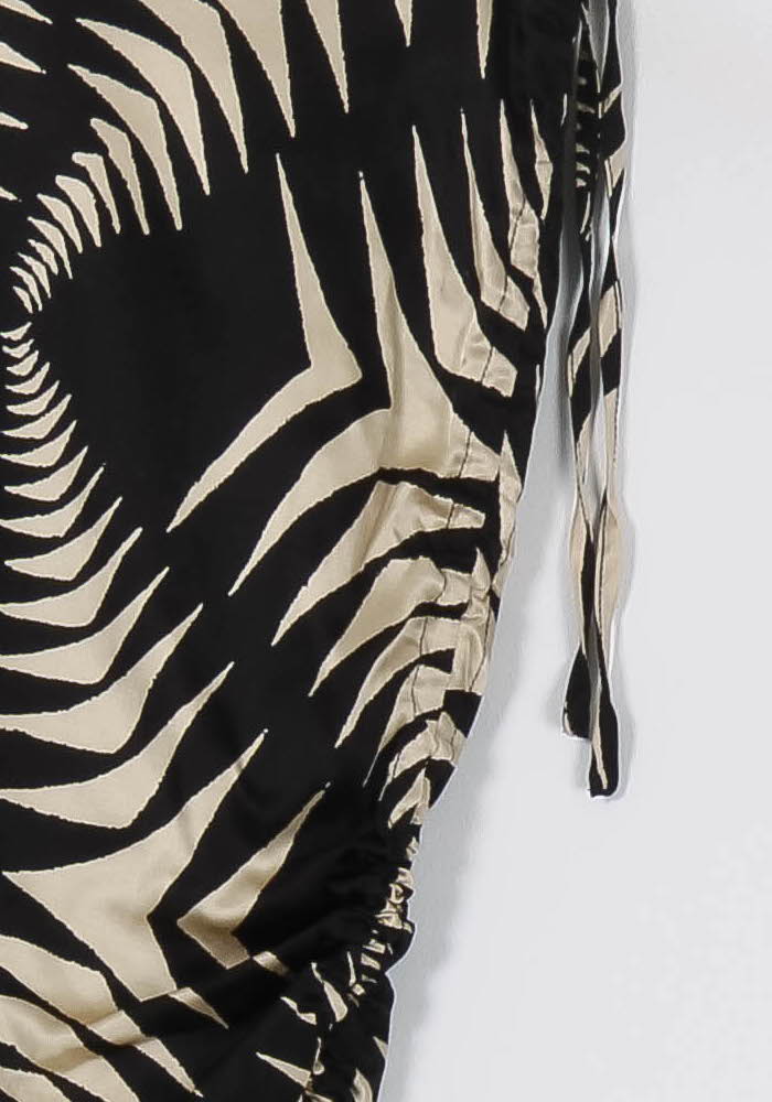 Jupe Courte Noire et Beige - Taille XS/34 de la marque ba&sh | PARAD86252 - Vendu par Paradigme - Image 3