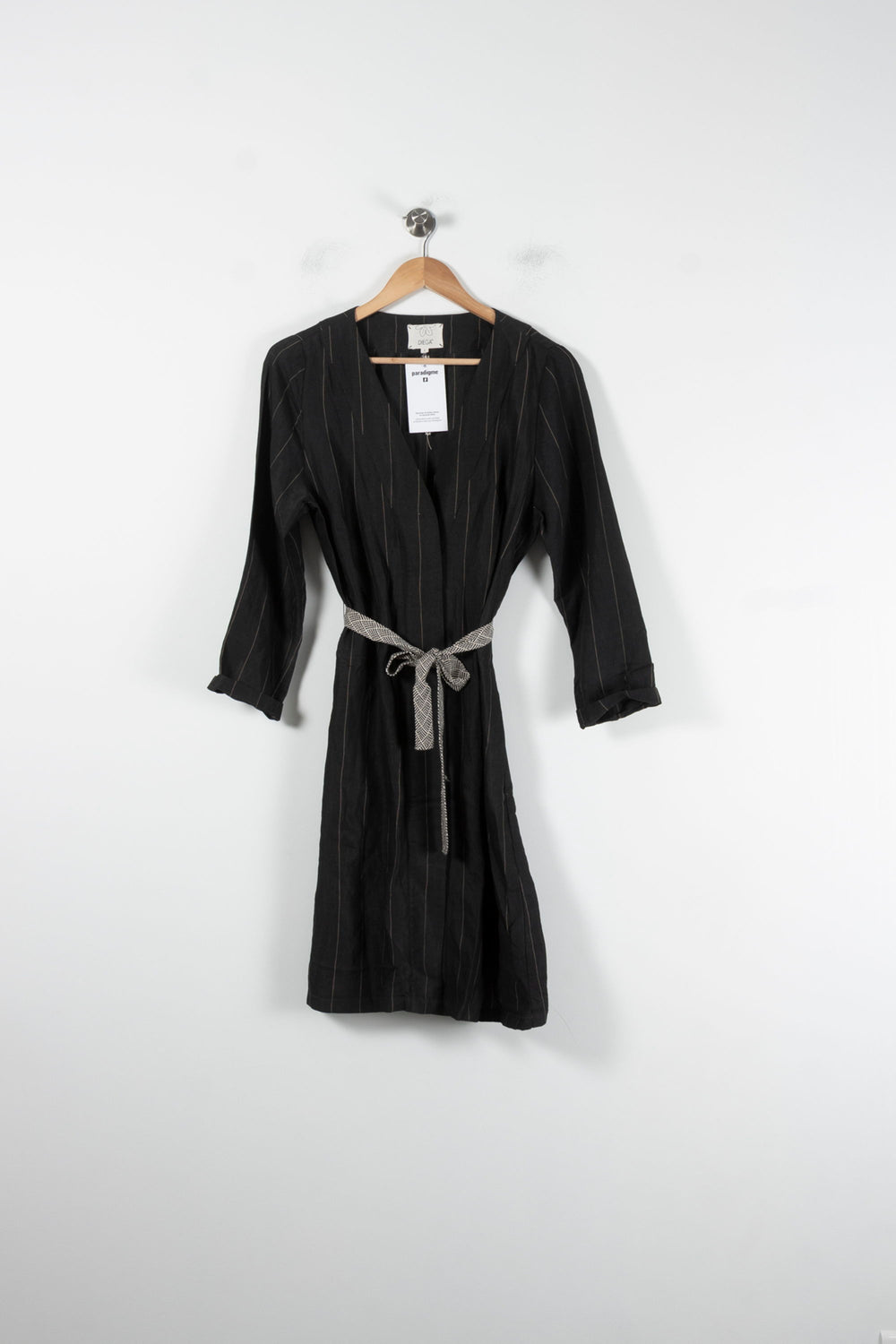 Robe Ceinturée Noire - Taille L/40 de la marque Diega | PARAD86317 - Vendu par Paradigme - Image 2