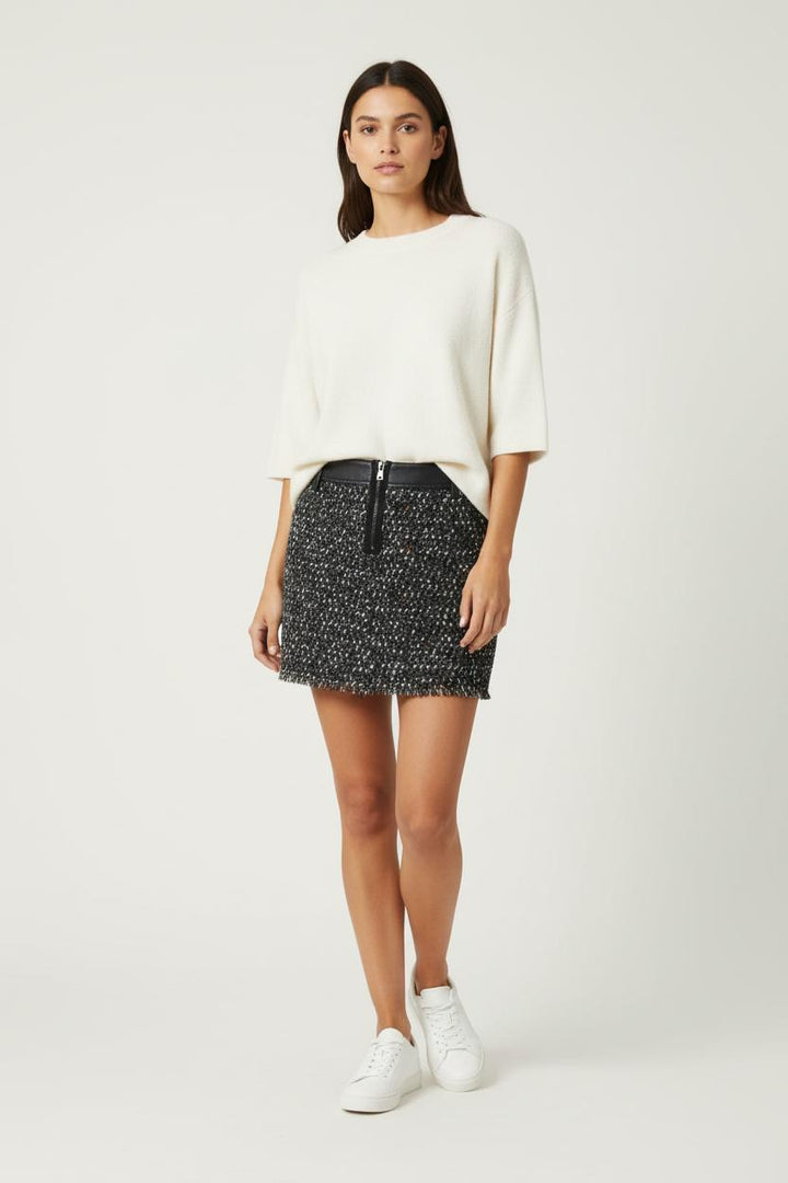 Jupe Courte Noire - Taille L/40 de la marque Liu Jo | PARAD86367 - Vendu par Paradigme - Image 1