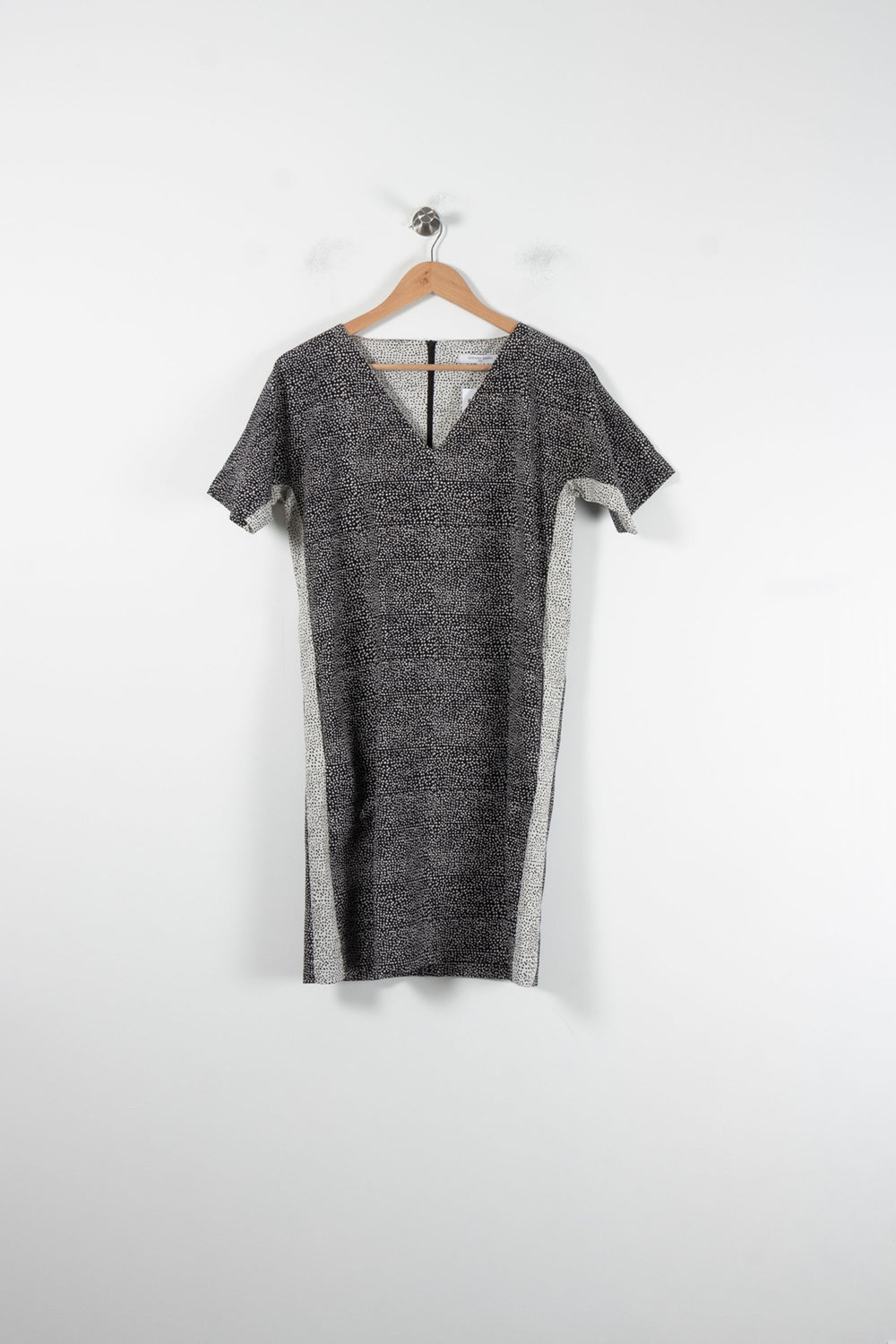 Robe Droite Noire et Blanche - Taille M/38 de la marque Gerard Darel | PARAD86558 - Vendu par Paradigme - Image 2