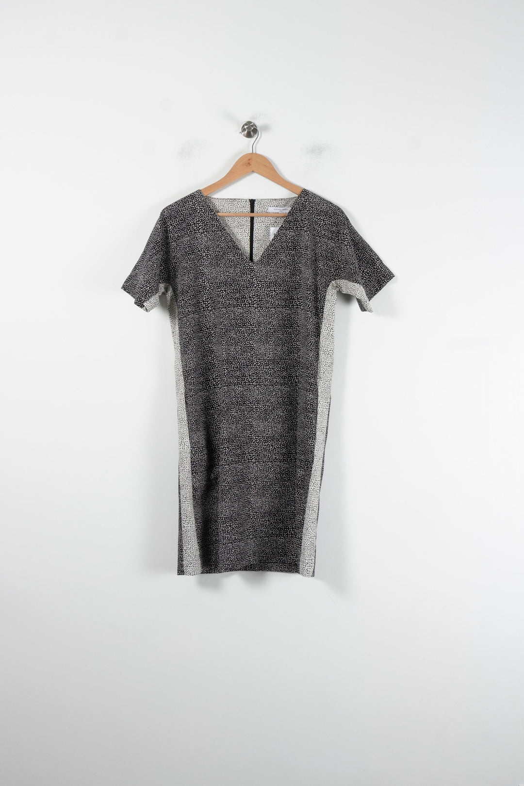 Robe Droite Noire et Blanche - Taille M/38 de la marque Gerard Darel | PARAD86558 - Vendu par Paradigme - Image 2