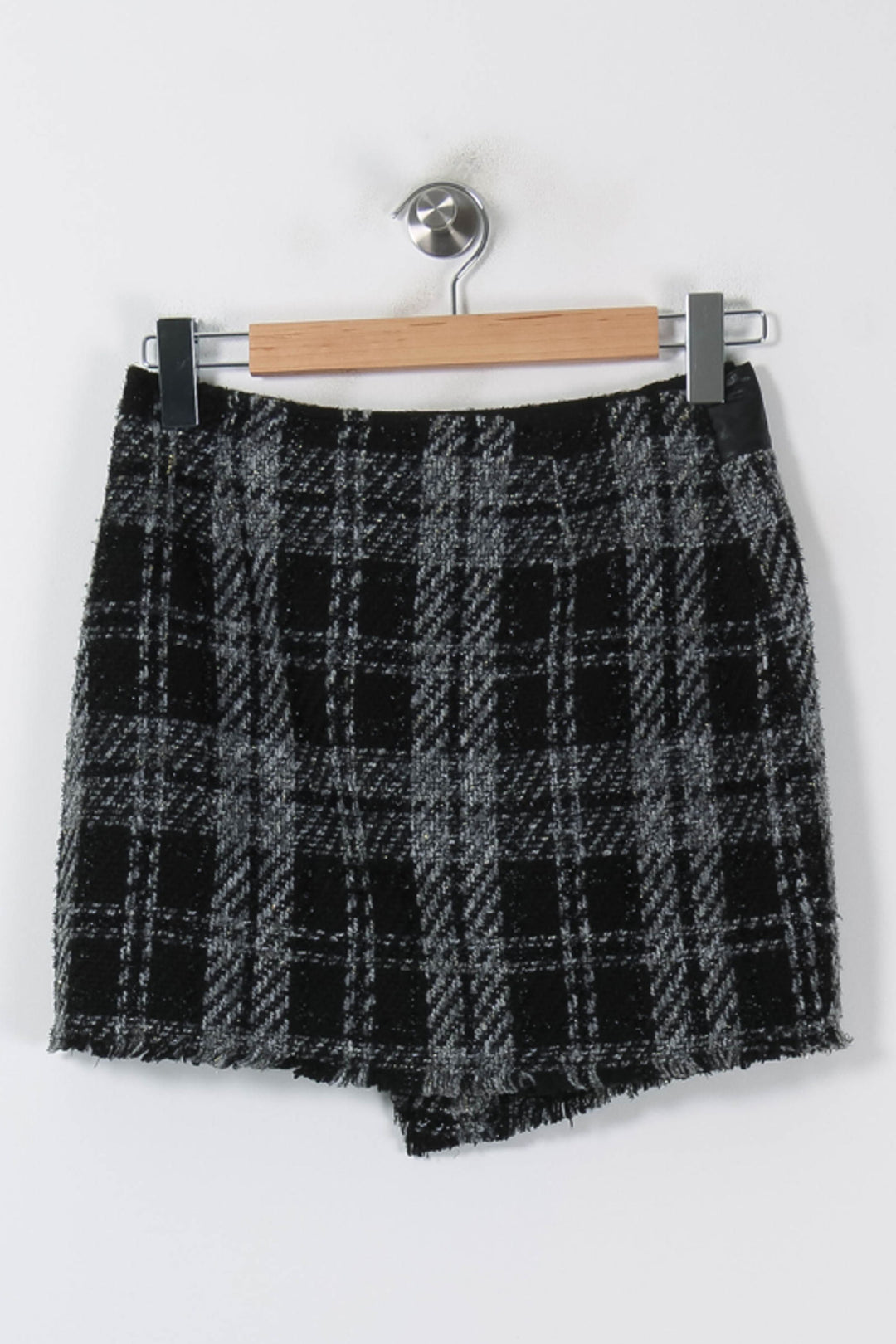 Jupe Courte Noire et Grise - Taille S/36 de la marque Liu Jo | PARAD86745 - Vendu par Paradigme - Image 4