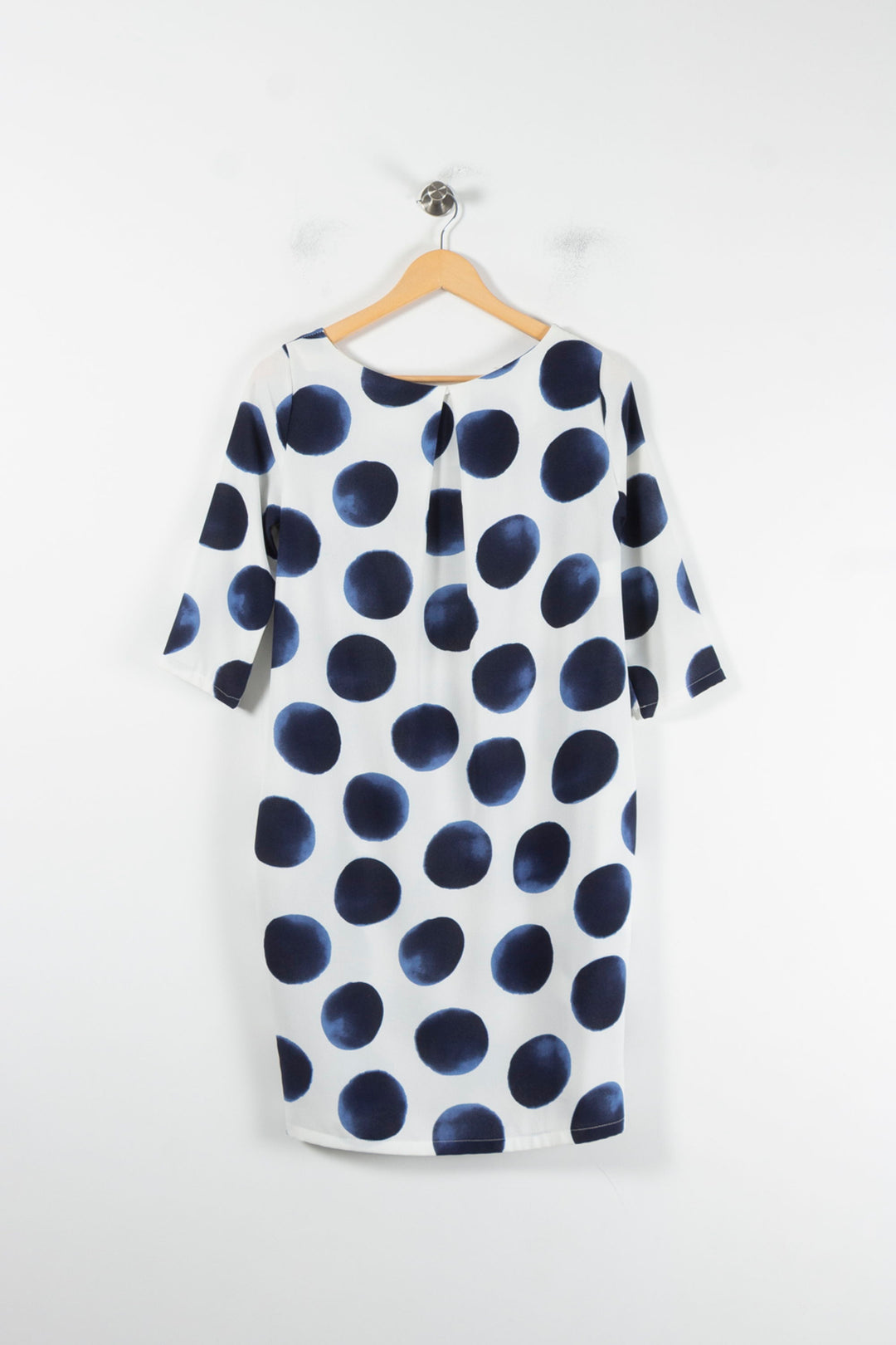 Robe Droite Blanche et Bleue - Taille S/36 de la marque La Fée Maraboutée | PARAD86801 - Vendu par Paradigme - Image 4