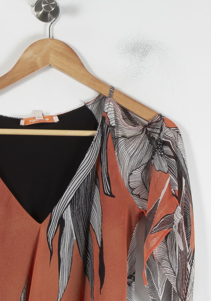 Robe Orange et Noire - Taille M/38 de la marque La Fée Maraboutée | PARAD87087 - Vendu par Paradigme - Image 3