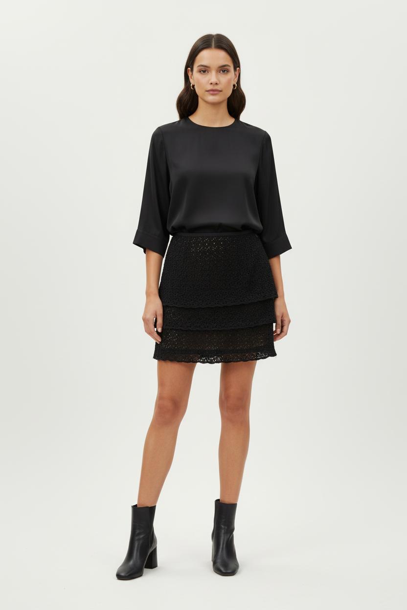 Jupe Courte Noire - Taille XL/42 de la marque IKKS | PARAD87110 - Vendu par Paradigme - Image 1