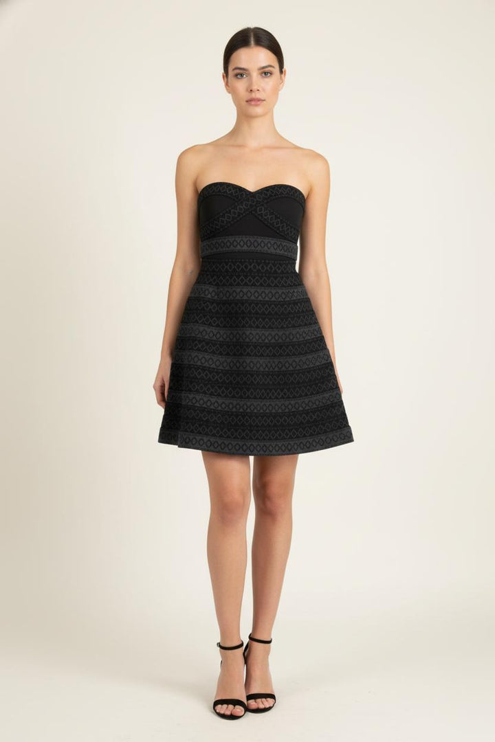 Robe Patineuse Noire - Taille S/36 de la marque Maje | PARAD87733 - Vendu par Paradigme - Image 1