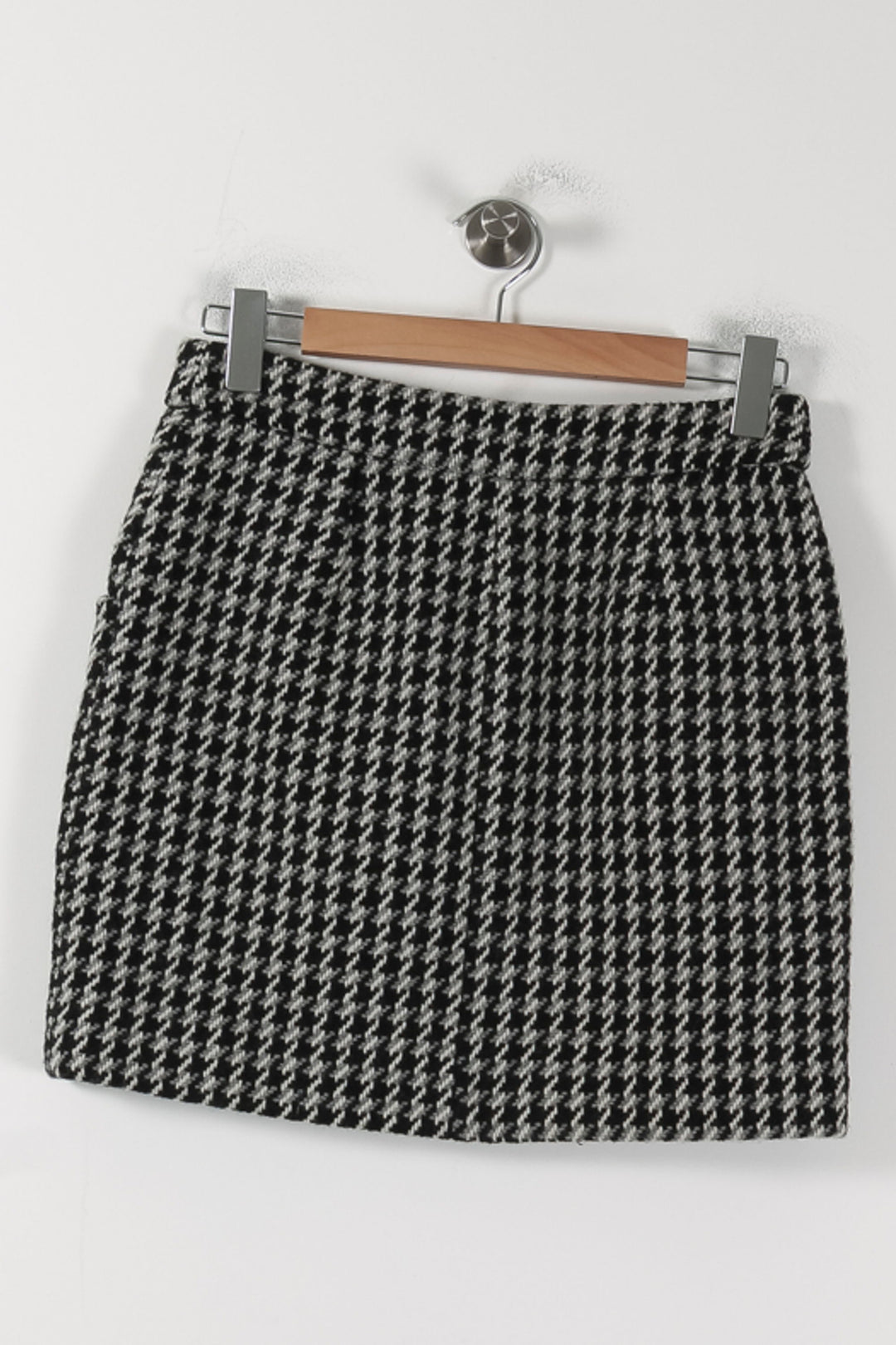 Jupe Courte Noire et Blanche - Taille L/40 de la marque Maje | PARAD87898 - Vendu par Paradigme - Image 4