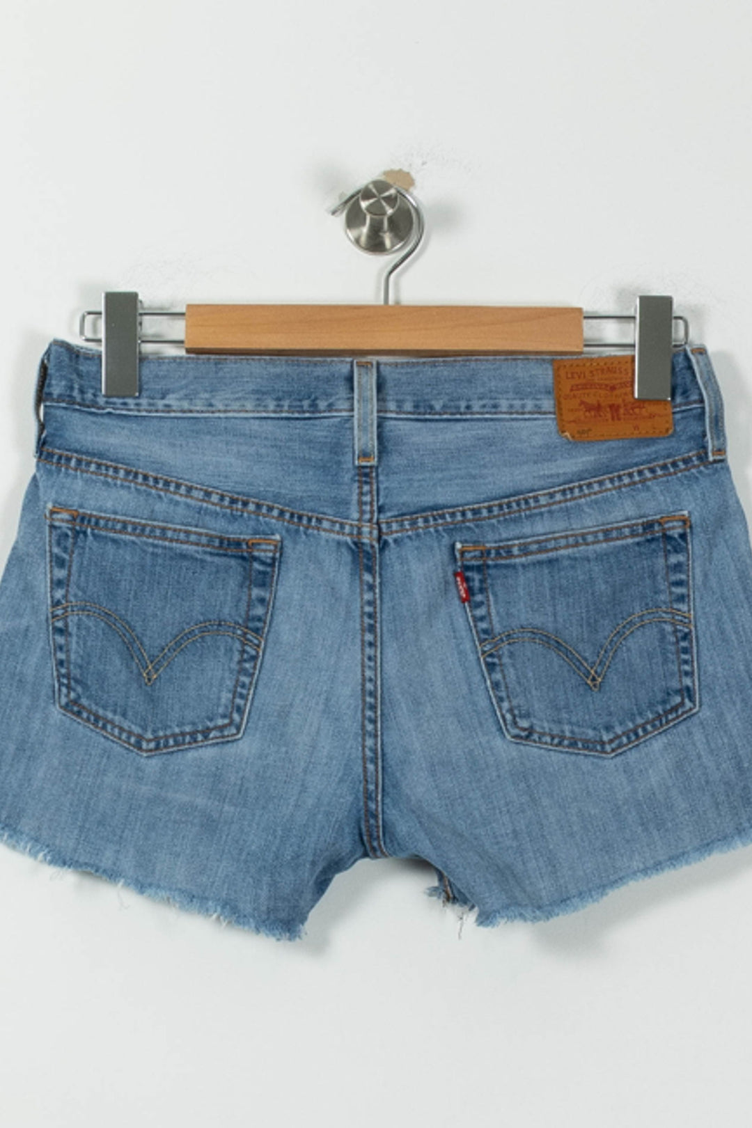 Short en Jean Bleu - Taille S/36 de la marque Levi's | PARAD8808 - Vendu par Paradigme - Image 4