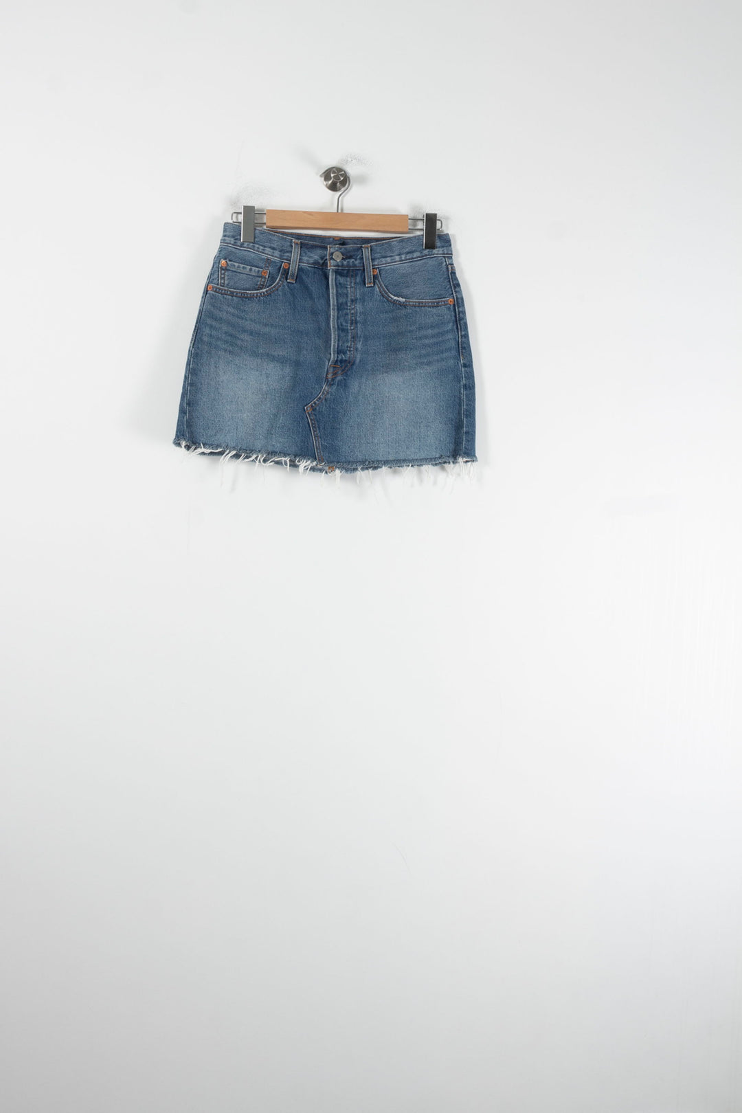 Jupe en Jean Bleue - Taille M/38 de la marque Levi's | PARAD88141 - Vendu par Paradigme - Image 2