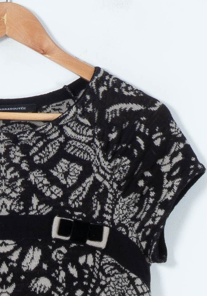 Robe Noire et Beige - Taille M/38 de la marque La Fée Maraboutée | PARAD88290 - Vendu par Paradigme - Image 3