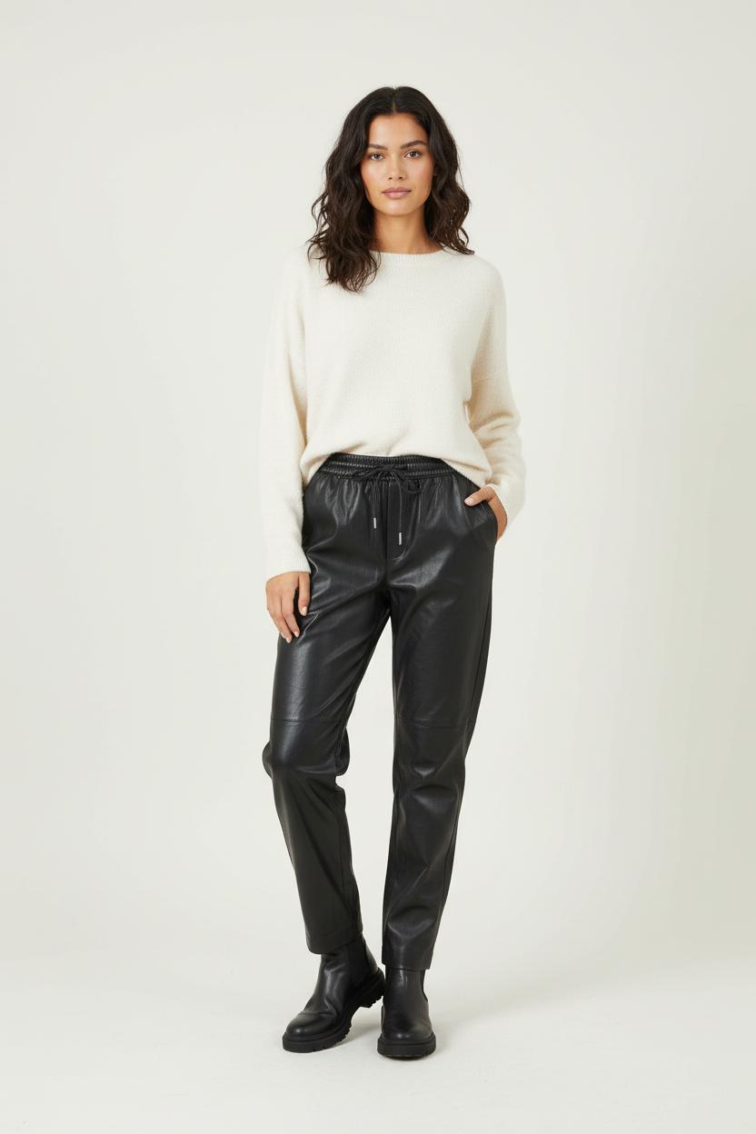 Pantalon Jogging Noir - Taille S/36 de la marque La Fée Maraboutée | PARAD88294 - Vendu par Paradigme - Image 1