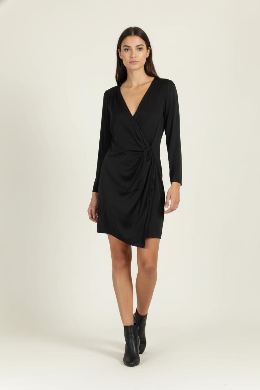 Robe Portefeuille Noire - Taille S/36 de la marque Vanessa Bruno | PARAD88616 - Vendu par Paradigme - Image 1
