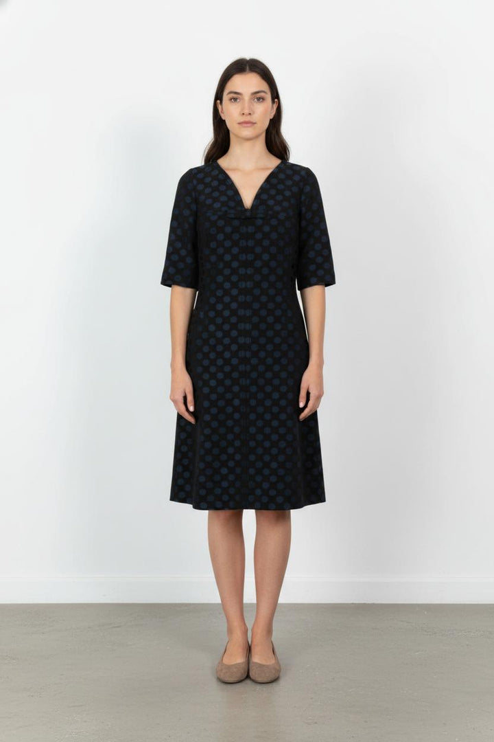 Robe Noire et Bleue - Taille M/38 de la marque Weill | PARAD88674 - Vendu par Paradigme - Image 1