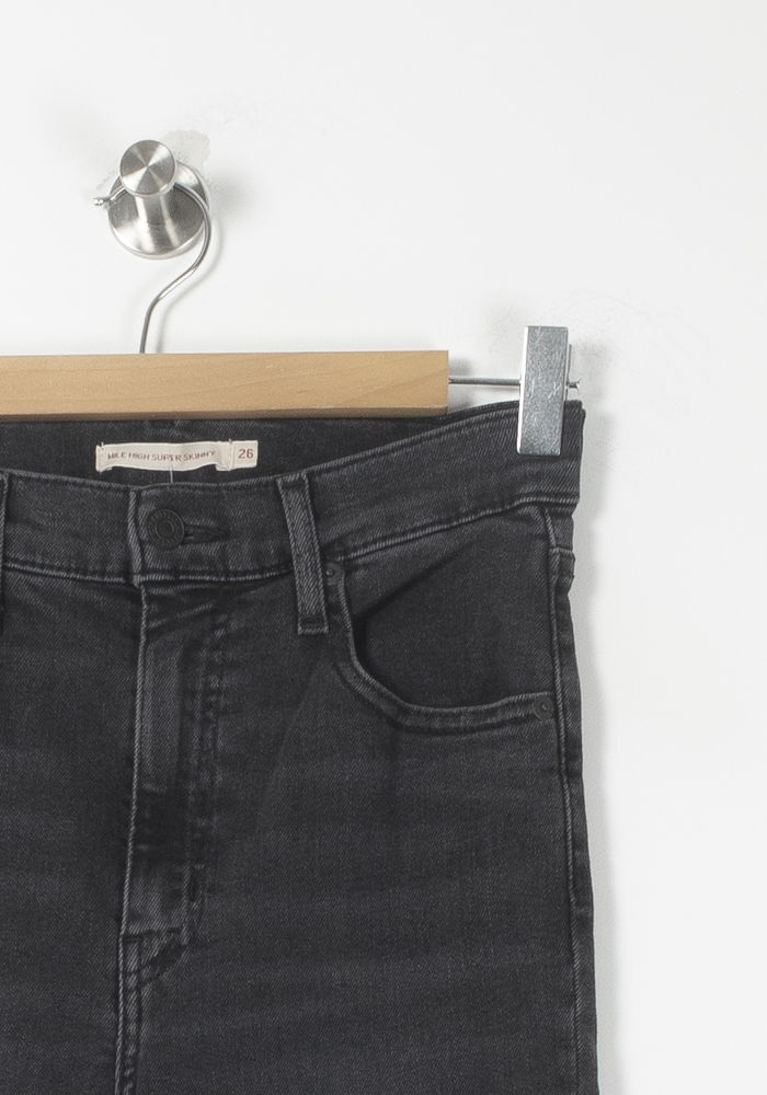 Jean Skinny Gris - Taille S/36 de la marque Levi's | PARAD88910 - Vendu par Paradigme - Image 3