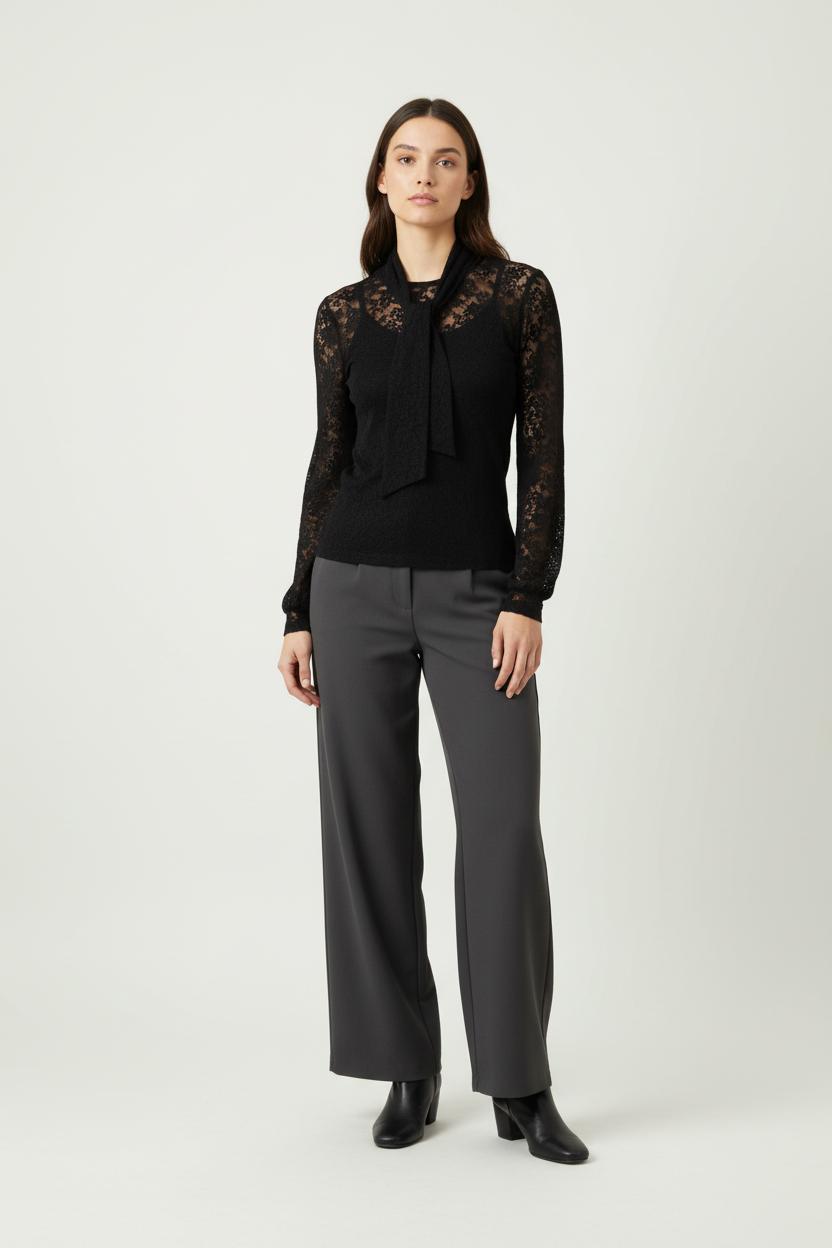 Blouse Noire - Taille M/38 de la marque Stella Forest | PARAD88980 - Vendu par Paradigme - Image 1