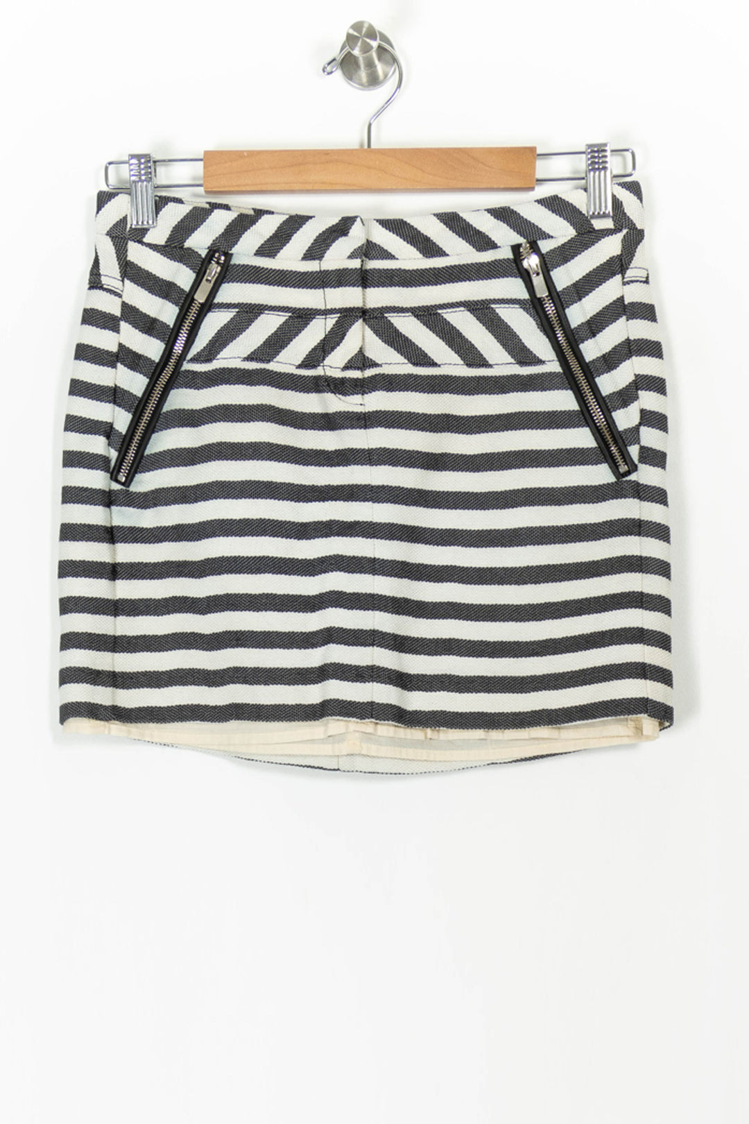 Jupe Courte Rayée Noire et Blanche - Taille M/38 de la marque Maje | PARAD89020 - Vendu par Paradigme - Image 2