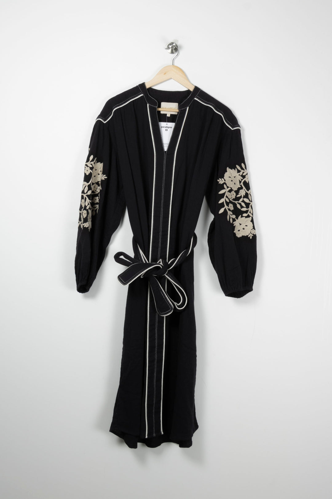 Robe Longue Noire et Blanche - Taille XL/42 de la marque Stella Forest | PARAD89192 - Vendu par Paradigme - Image 2