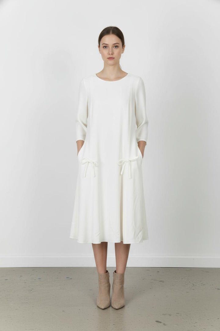 Robe Midi Blanche - Taille M/38 de la marque Paule Ka | PARAD89246 - Vendu par Paradigme - Image 1
