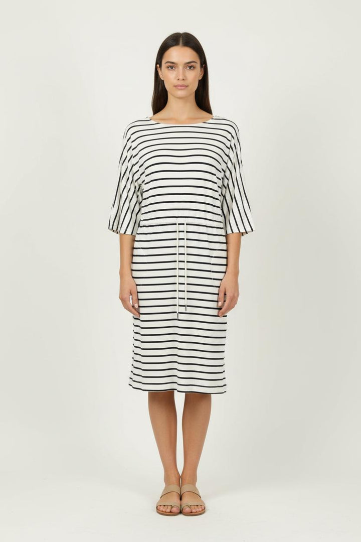 Robe Rayée Blanche et Noire - Taille XS/34 de la marque Filippa K | PARAD89278 - Vendu par Paradigme - Image 1