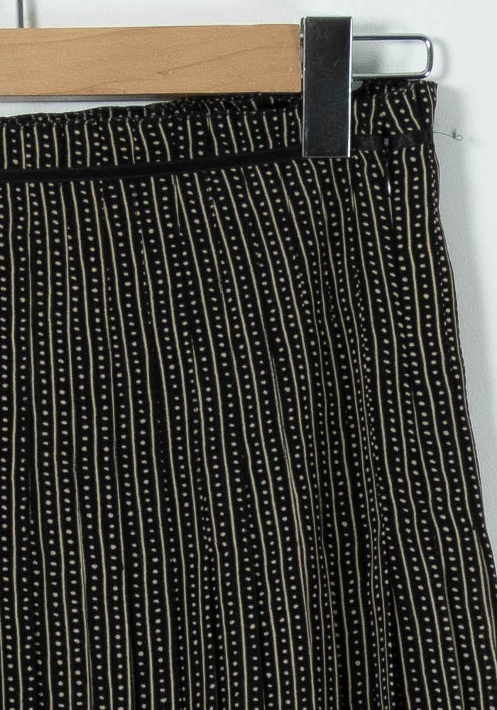 Jupe Plissée Noire et Beige - Taille M/38 de la marque Caroll | PARAD89356 - Vendu par Paradigme - Image 3