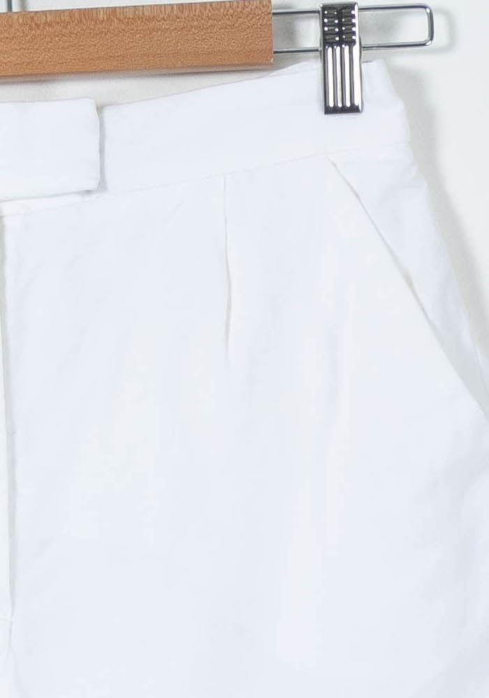 Short Blanc - Taille M/38 de la marque Kookai | PARAD89492 - Vendu par Paradigme - Image 3