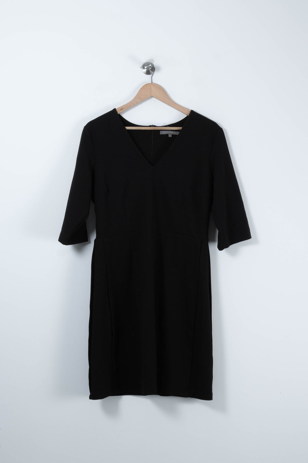 Robe Noire - Taille XL/42 de la marque La Fée Maraboutée | PARAD89502 - Vendu par Paradigme - Image 2