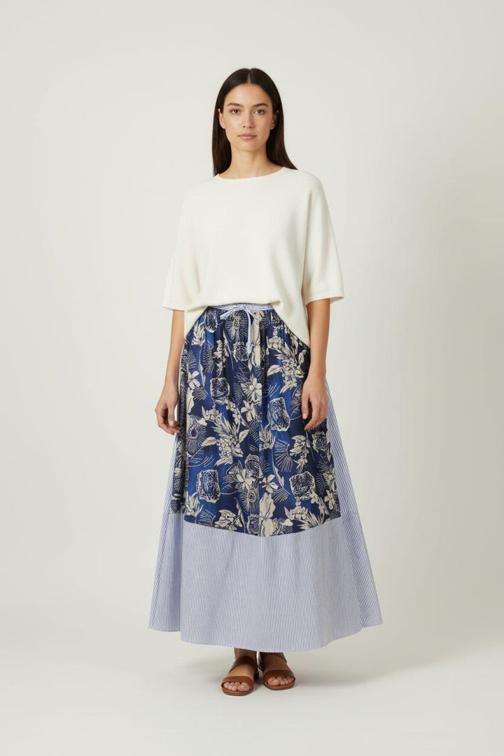 Jupe Longue Bleue et Blanche - Taille L/40 de la marque Diega | PARAD89522 - Vendu par Paradigme - Image 1