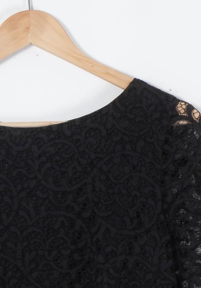 Robe en dentelle noire - Taille M/38 de la marque Maison 123 | PARAD89556 - Vendu par Paradigme - Image 3