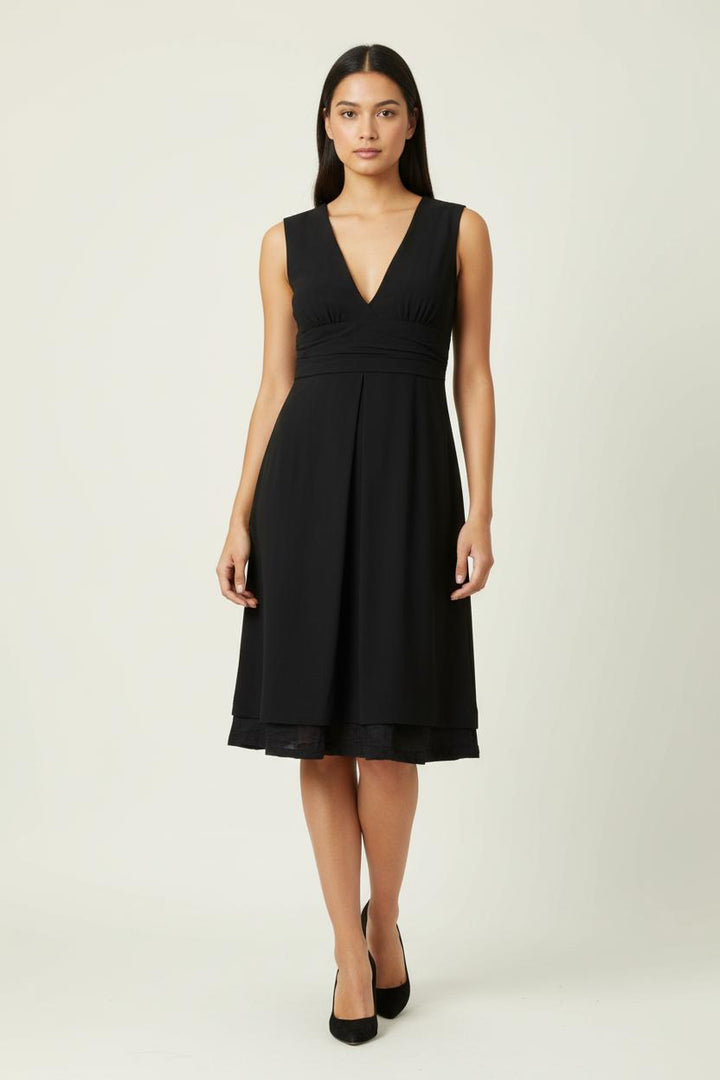 Robe Midi Noire - Taille L/40 de la marque Paul & Joe | PARAD89580 - Vendu par Paradigme - Image 1