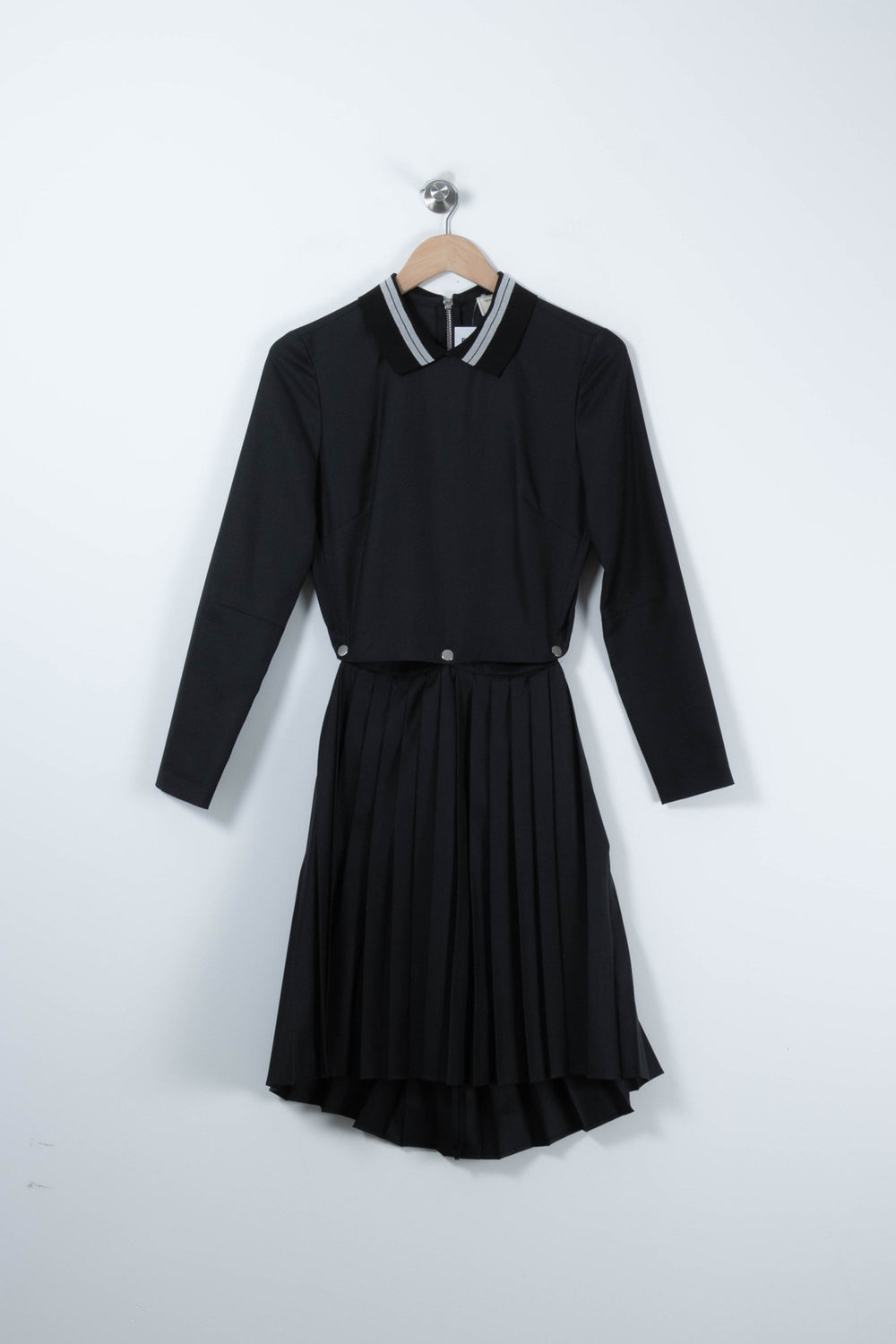 Robe Plissée Noire - Taille S/36 de la marque Maison Kitsuné | PARAD89805 - Vendu par Paradigme - Image 2
