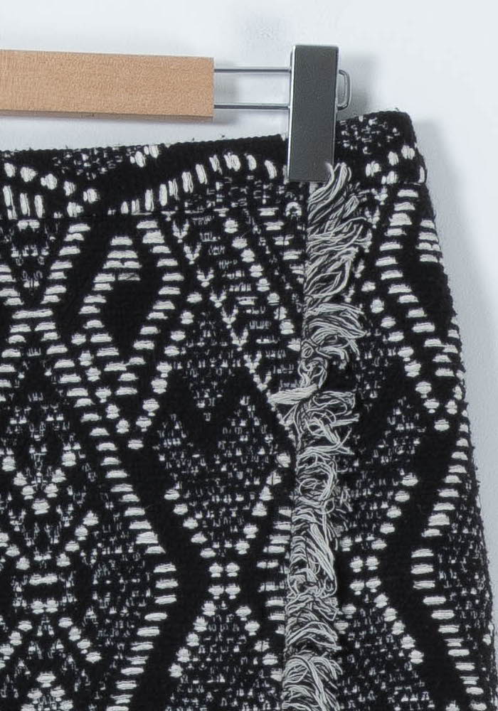 Jupe Courte Noire et Blanche - Taille L/40 de la marque Caroll | PARAD89890 - Vendu par Paradigme - Image 3