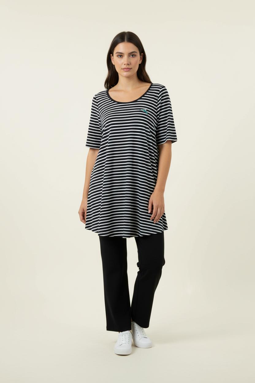 Robe Courte Bleue et Blanche - Taille S/36 de la marque Claudie Pierlot | PARAD90106 - Vendu par Paradigme - Image 1