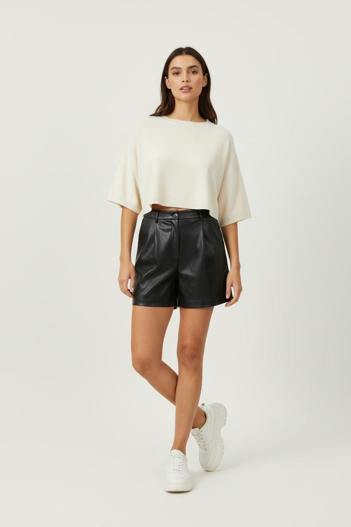 Short en Similicuir Noir - Taille M/38 de la marque Karl Marc John | PARAD90244 - Vendu par Paradigme - Image 1