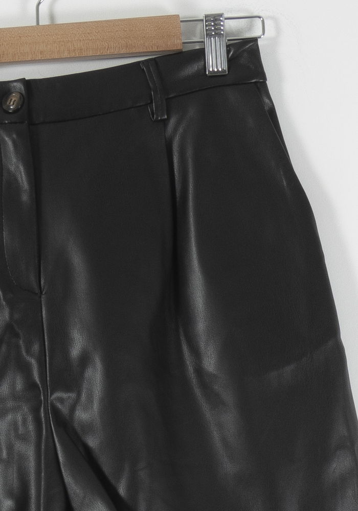 Short Noir - Taille L/40 de la marque Karl Marc John | PARAD90245 - Vendu par Paradigme - Image 3