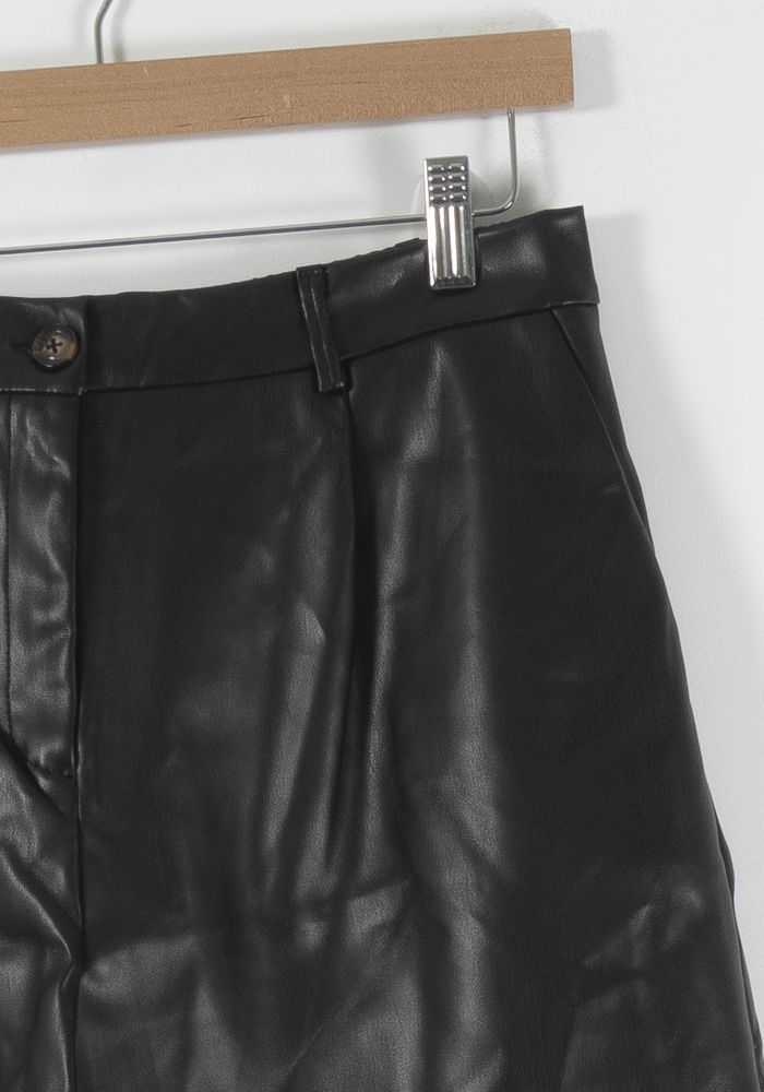 Short Noir - Taille L/40 de la marque Karl Marc John | PARAD90251 - Vendu par Paradigme - Image 3